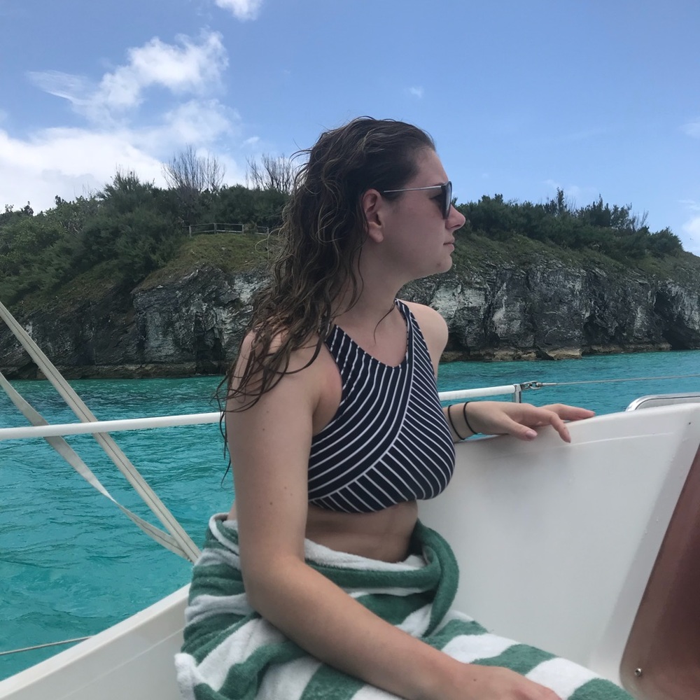 Meet your Posher, Juliana